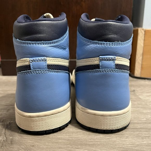 US9.5  AIR JORDAN 1 SHOES NEW - Picture 4 of 9